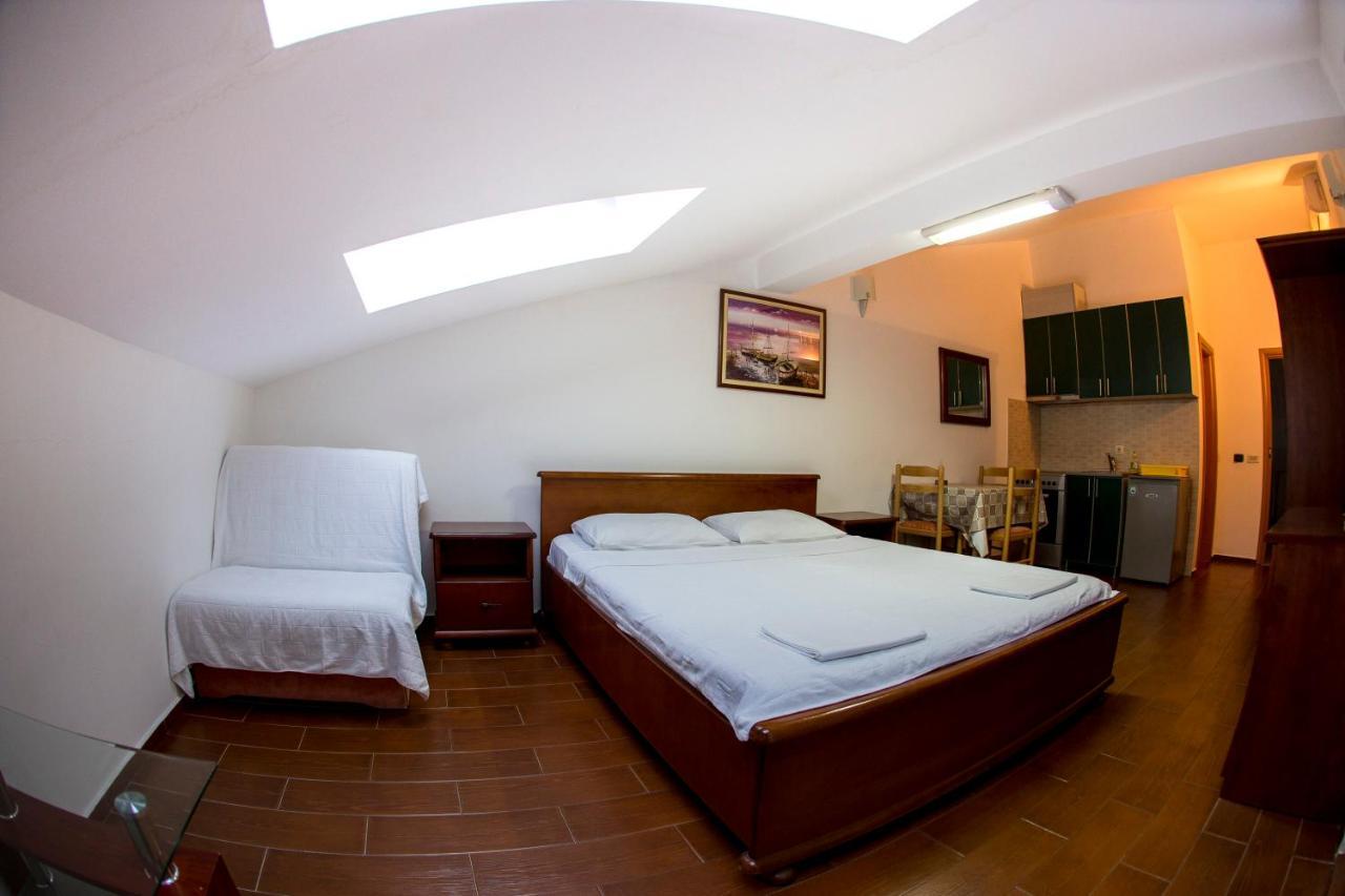 Sms Apartments Будва Экстерьер фото